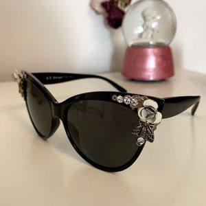 Fancy Flower Sunglasses